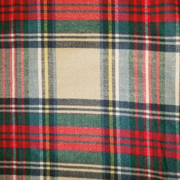 Cashmere feel plaid wrap/scarf - Picture 2 of 3